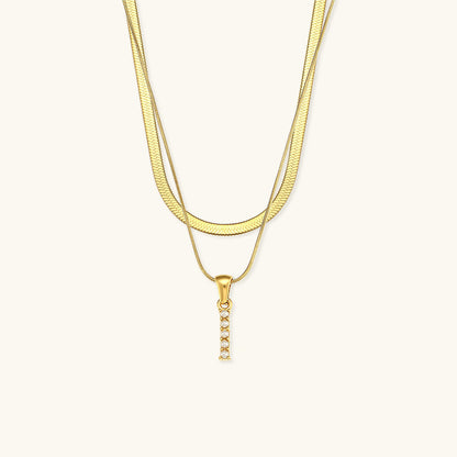 Fiona Layered Gold Initial Letter Halskette